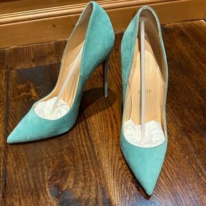 Christian louboutin pumps